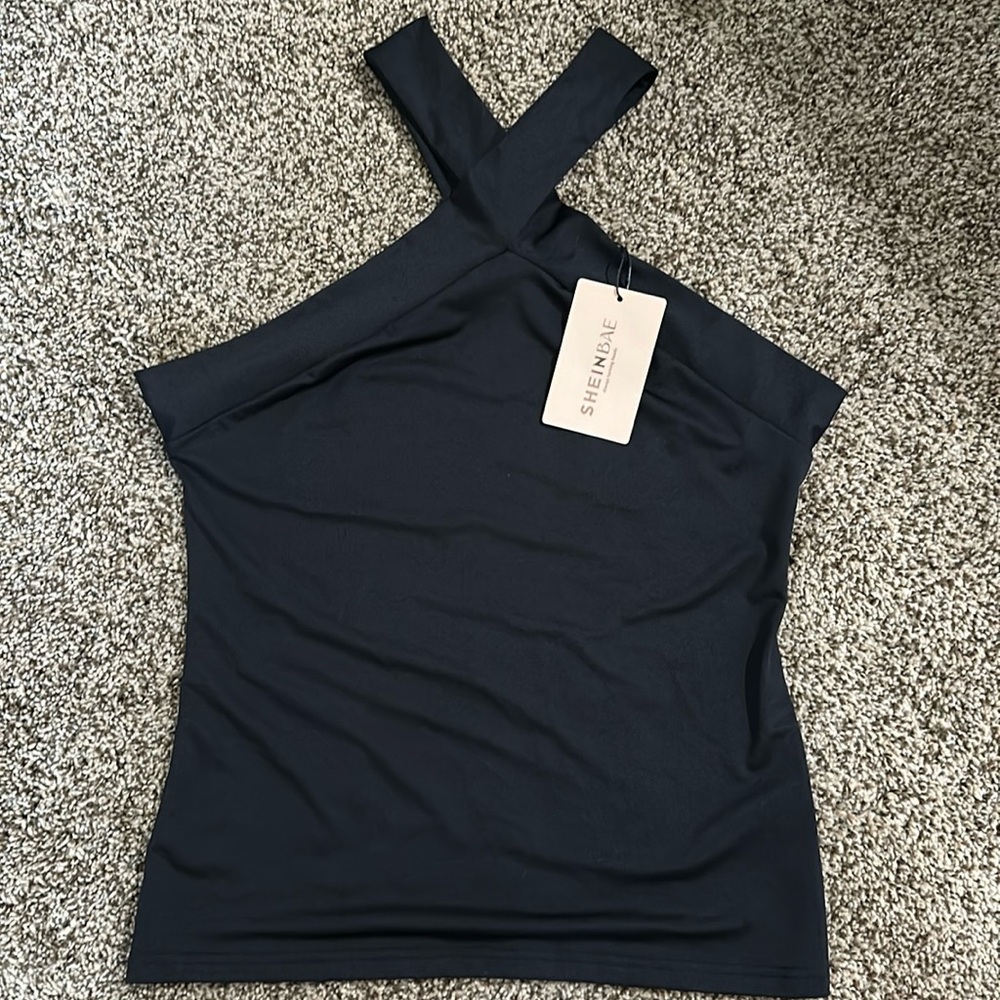 SHEIN Large Top